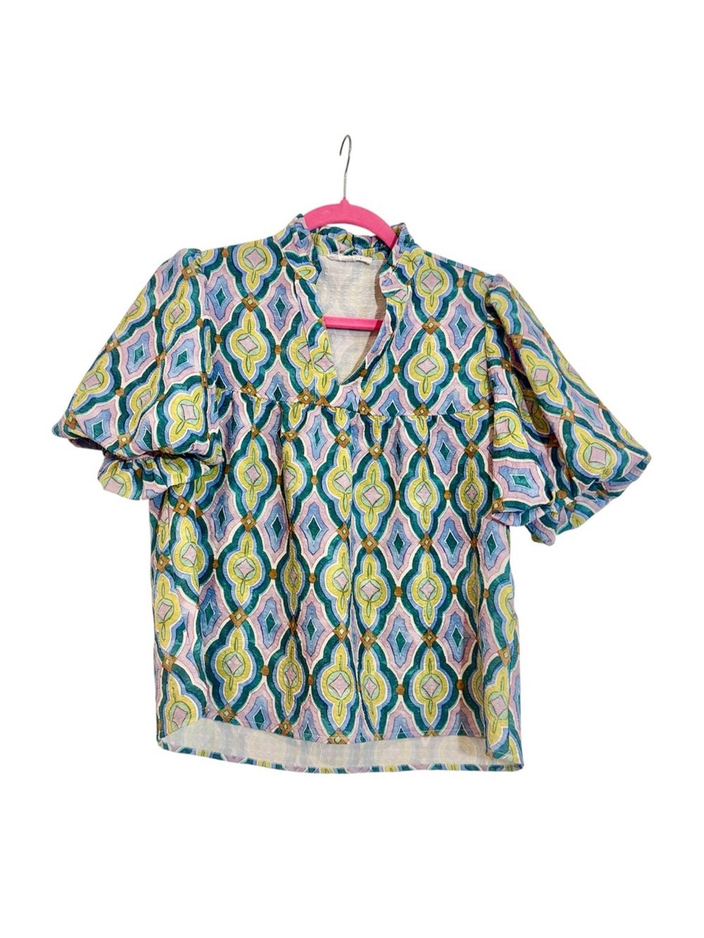 THML Blue/Green/Purple Geometric Flutter Sleeve Vneck Blouse- XS- EUC, like new!